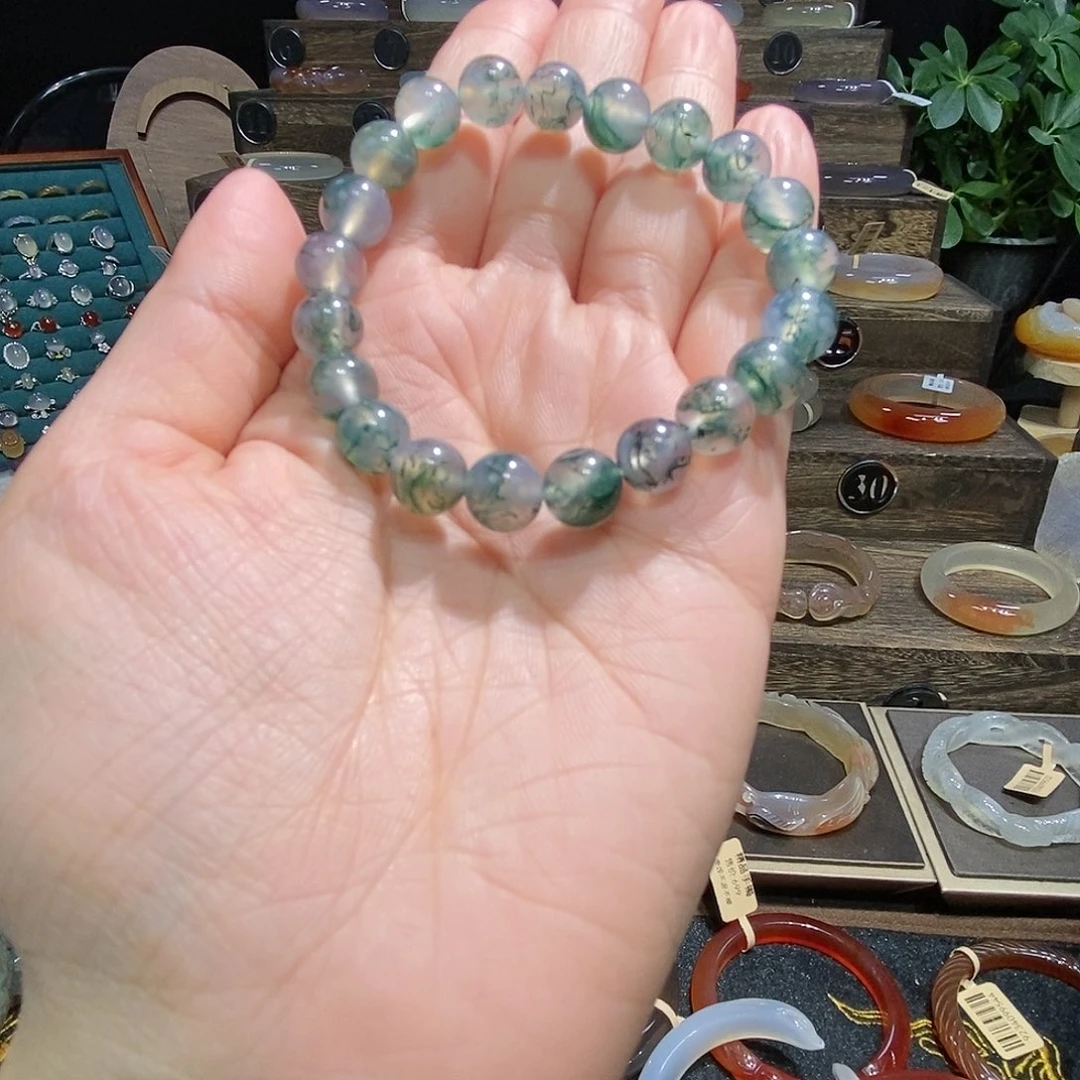 玛瑙/玉髓手链未镶嵌八****?