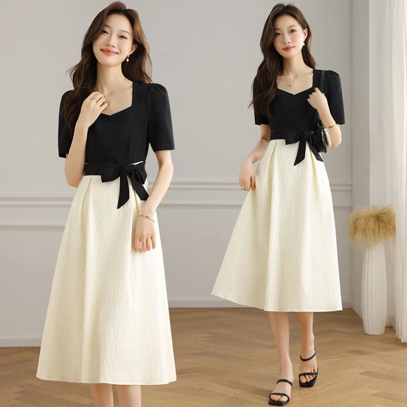 方领拼接连衣裙女夏装新款气质显瘦设计感裙子泡泡袖长裙