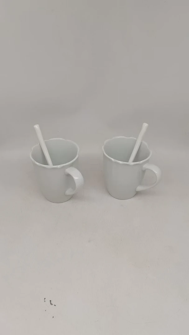 7152（杯口径8.5 高10）陶瓷两杯两勺B70