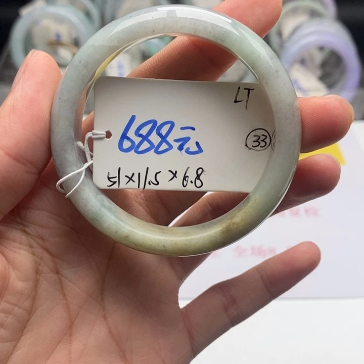 未镶嵌手镯翡翠手镯