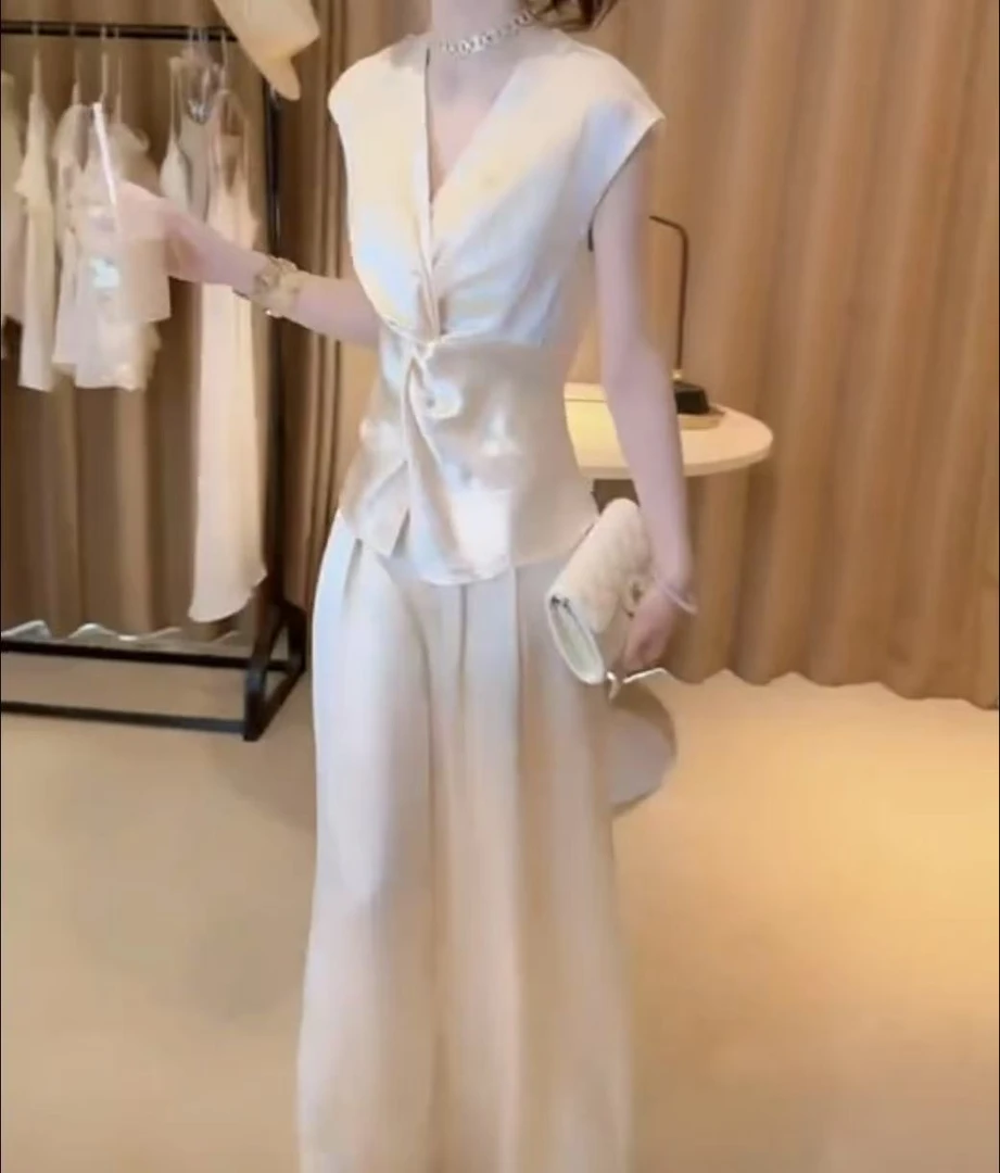 新款洋气减龄干练高级感潮流女装2