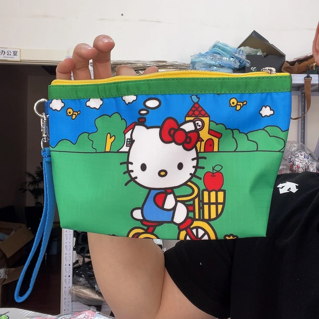 PU化妆包等各种产品的