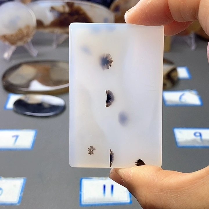 玛瑙/玉髓未镶嵌珠宝半成品