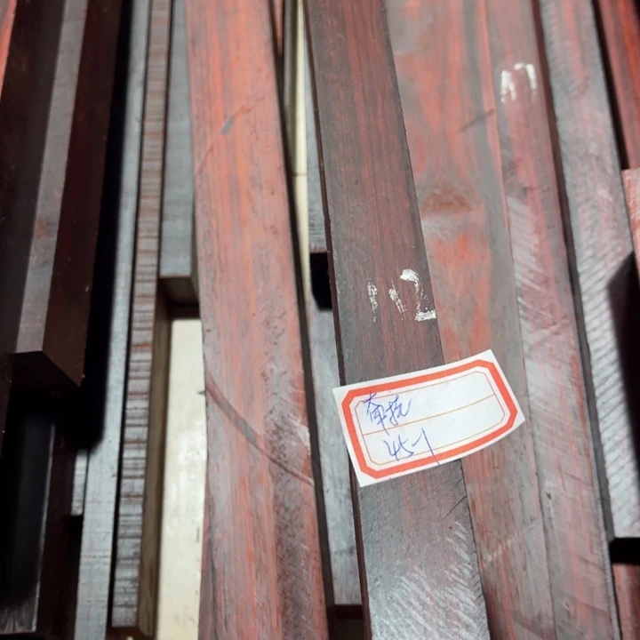 紫檀木类端景台牵****我