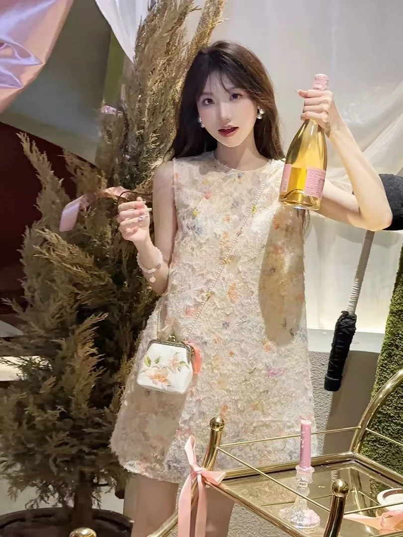 新中式改良旗袍小个子2025新款夏季法式粉色碎花背心连衣裙子短款