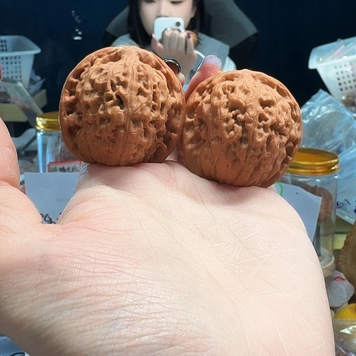 吊坠桃核莲花39尺