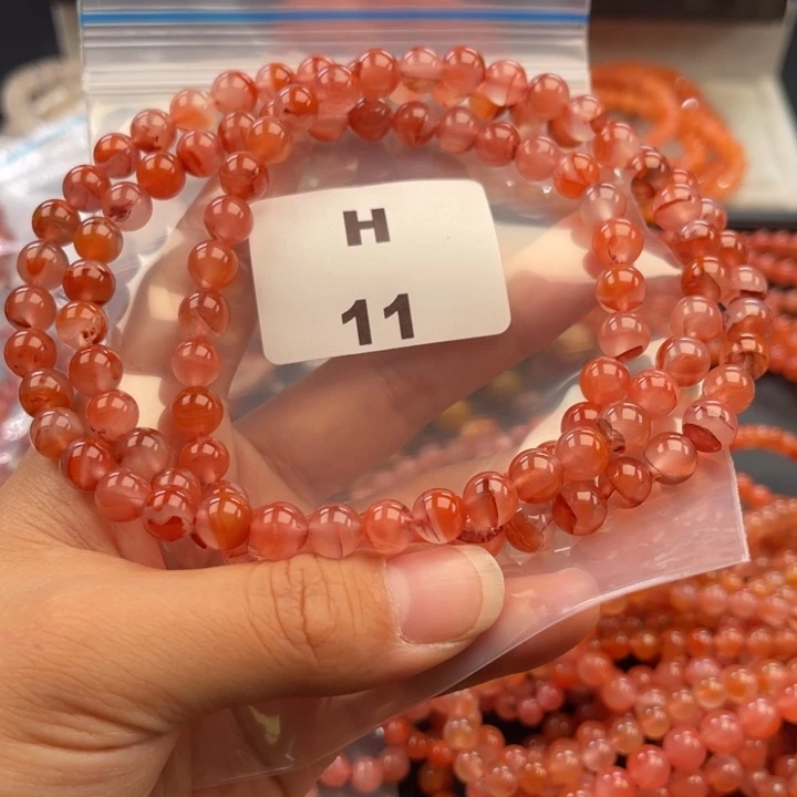 南红玛瑙未镶嵌多样性发货默认微瑕称重7mm