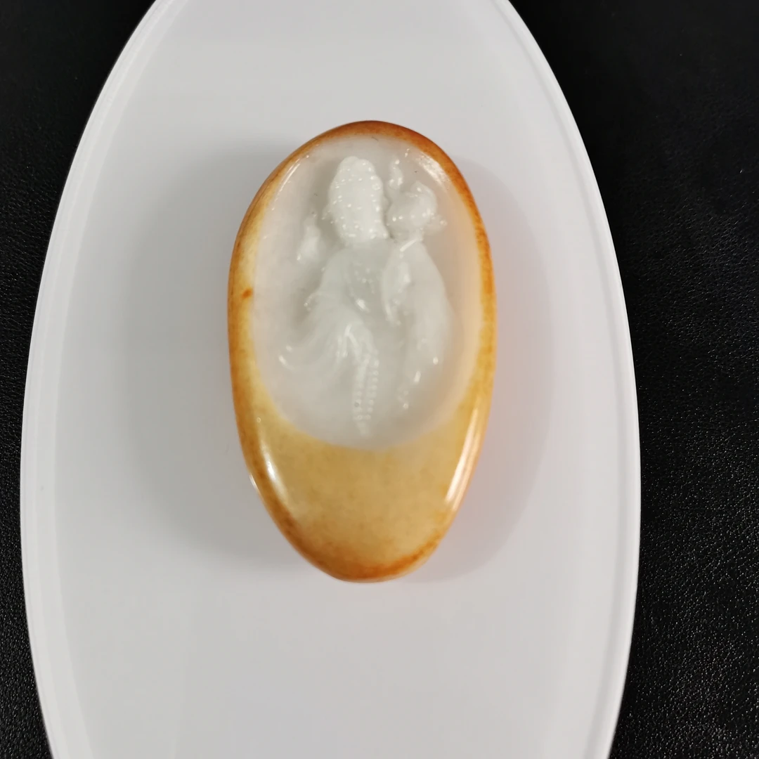 新疆和田玉莲花佛珠观音76克