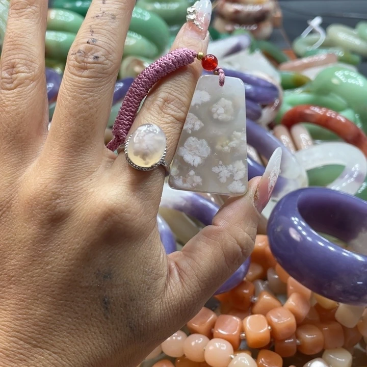 墨***海石英质玉未镶嵌珠宝奇石