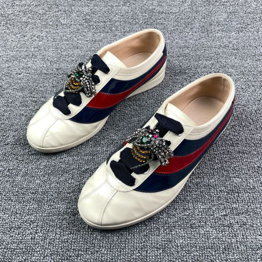 95新 GUCCI/古驰 小蜜蜂刺绣板鞋 36.5码