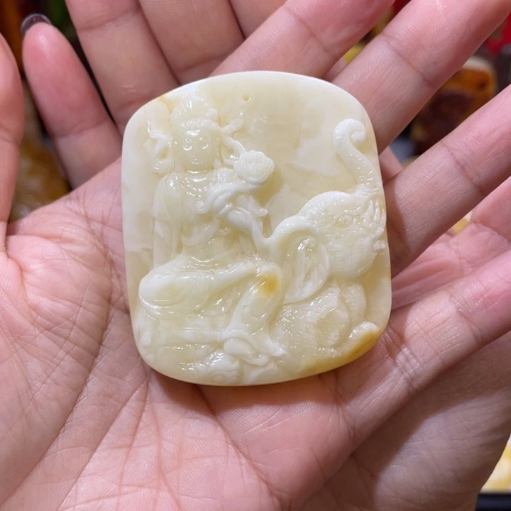 琥珀吊坠(不含链)未镶嵌