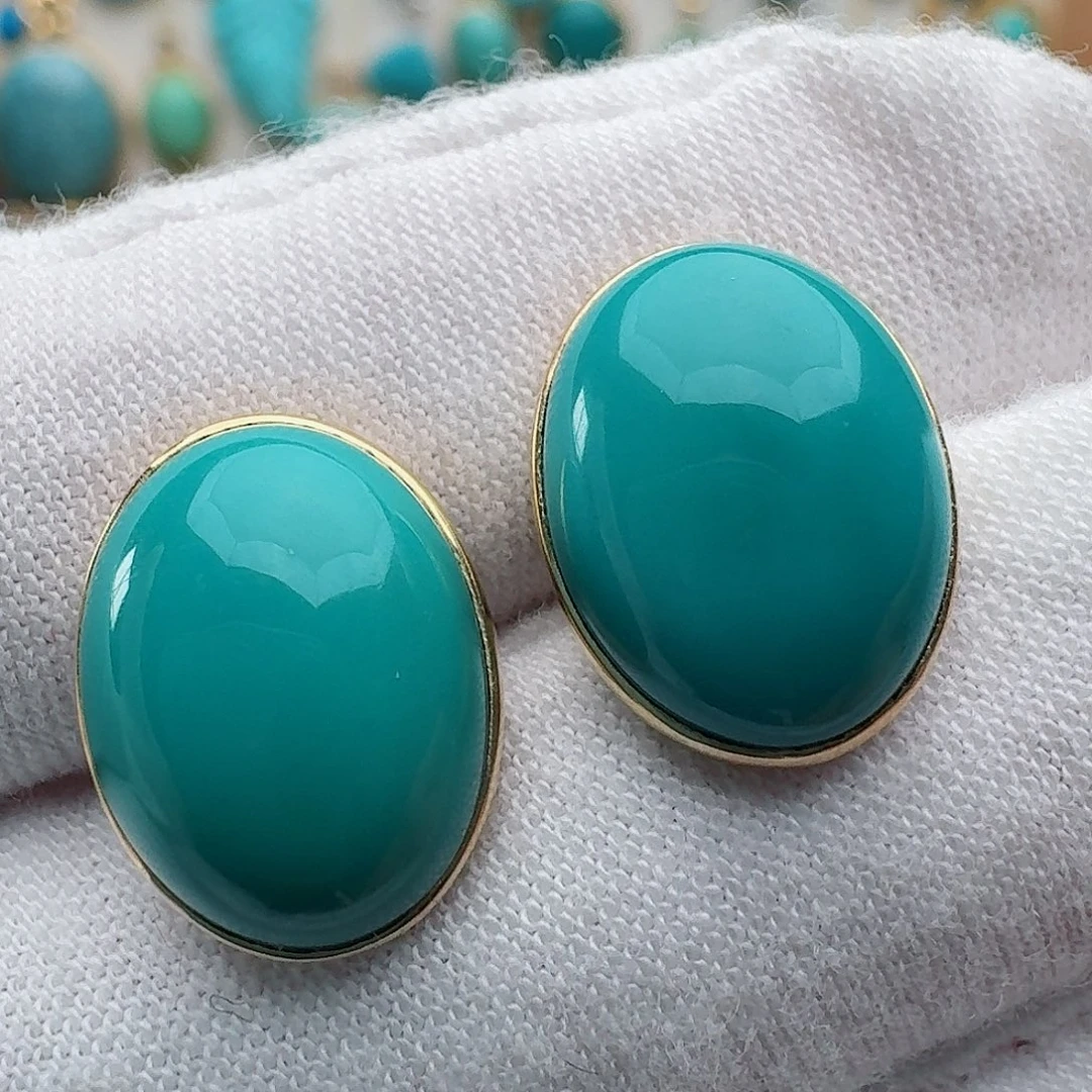 绿松石18K金镶嵌耳饰