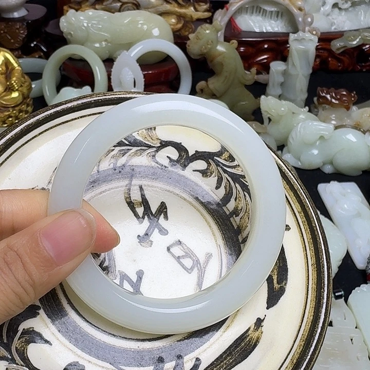 三***堂瓷片新号开播镯子