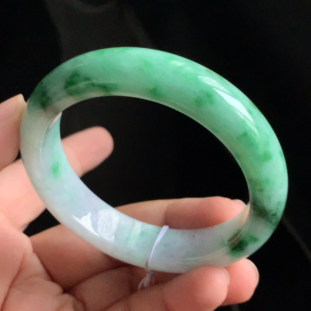 翡翠未镶嵌手镯45号53.3-13.3-7.9