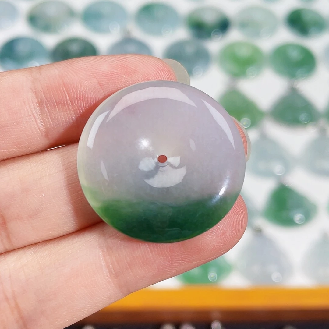 颈饰未镶嵌翡翠吊坠