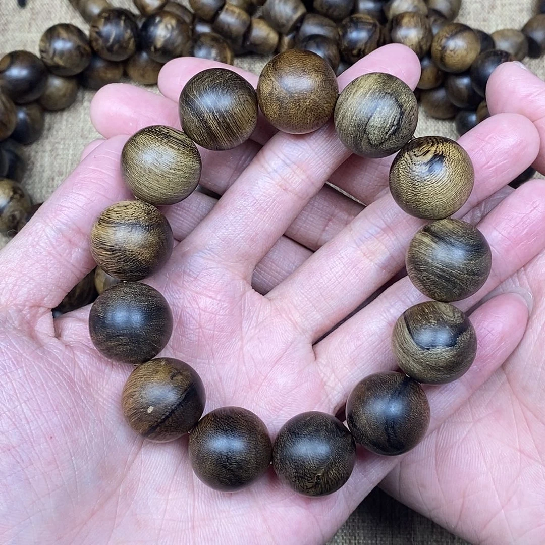 沉香手串越南芽庄白棋楠