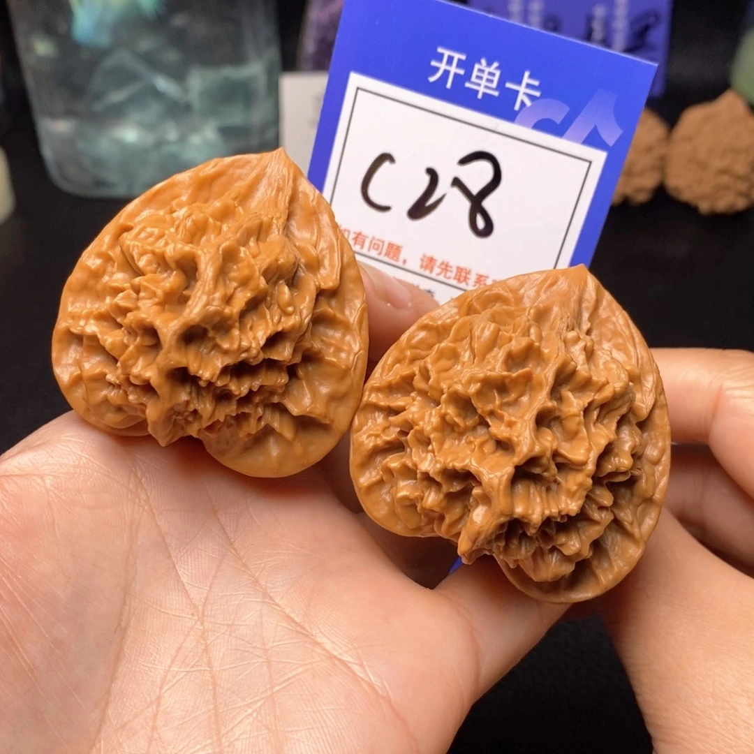 文玩核桃把件纵***起47帝王c28