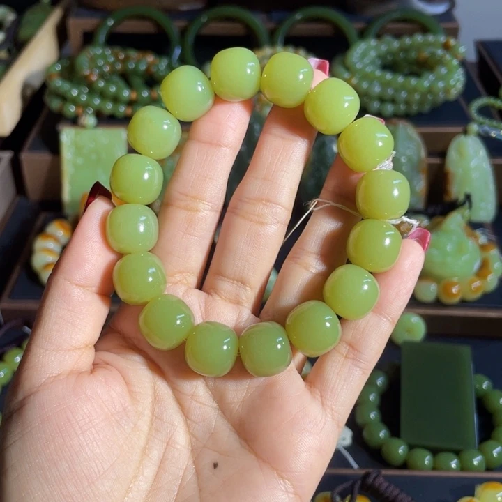 倚***雨未镶嵌手链和田玉
