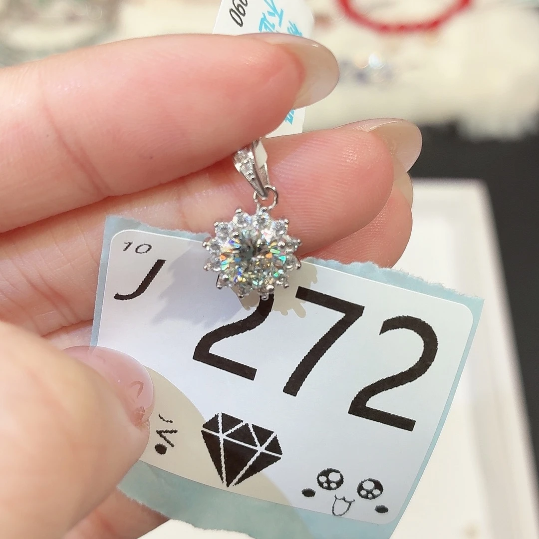 925银合成碳硅石j
