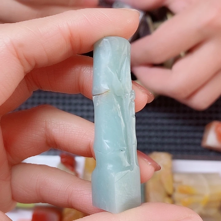 云南石现场现场直播