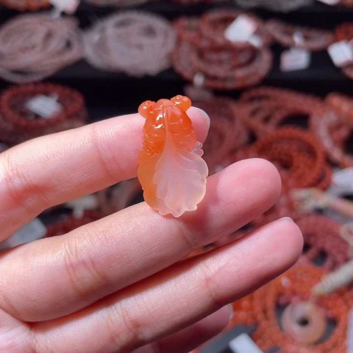 南红玛瑙未镶嵌配饰金鱼1131打孔备注
