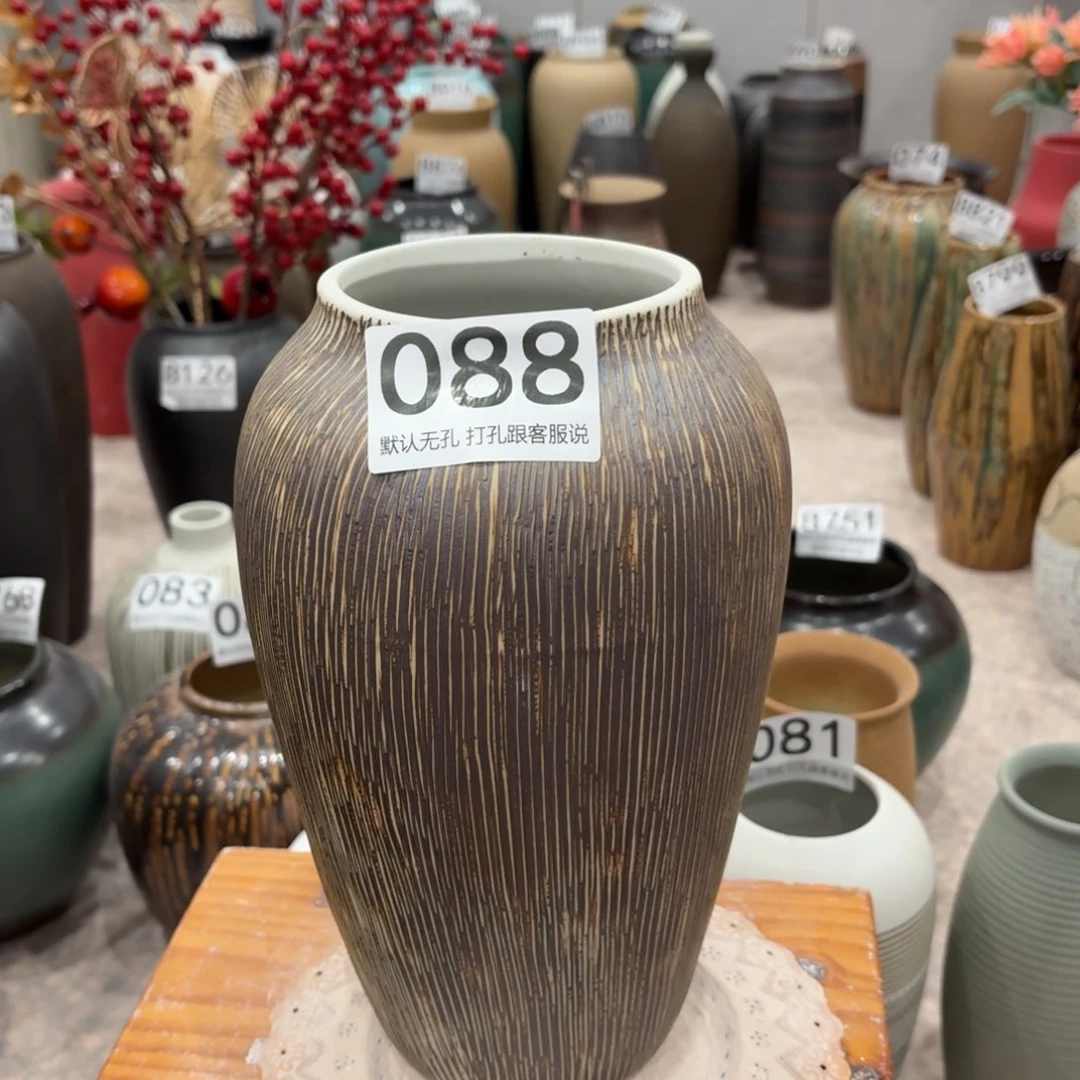 摆件瑕疵088 景德镇陶瓷花瓶高27口9.5