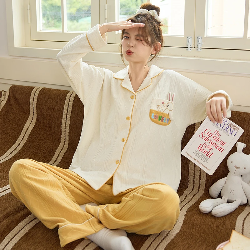 带胸垫睡衣女款纯棉春秋季开衫长袖长裤卡通可爱可外穿家居服套装