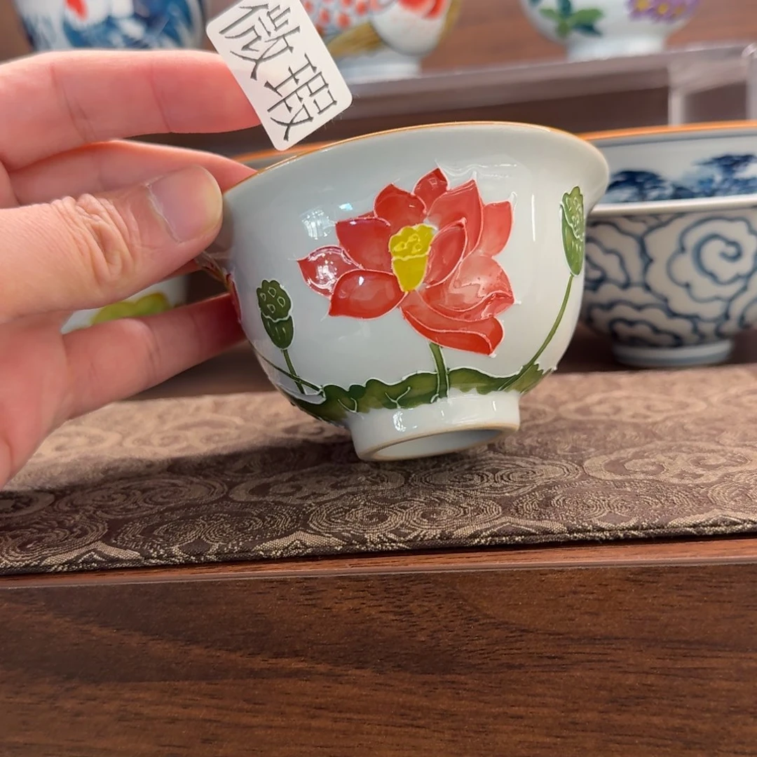釉下手绘茶具微瑕