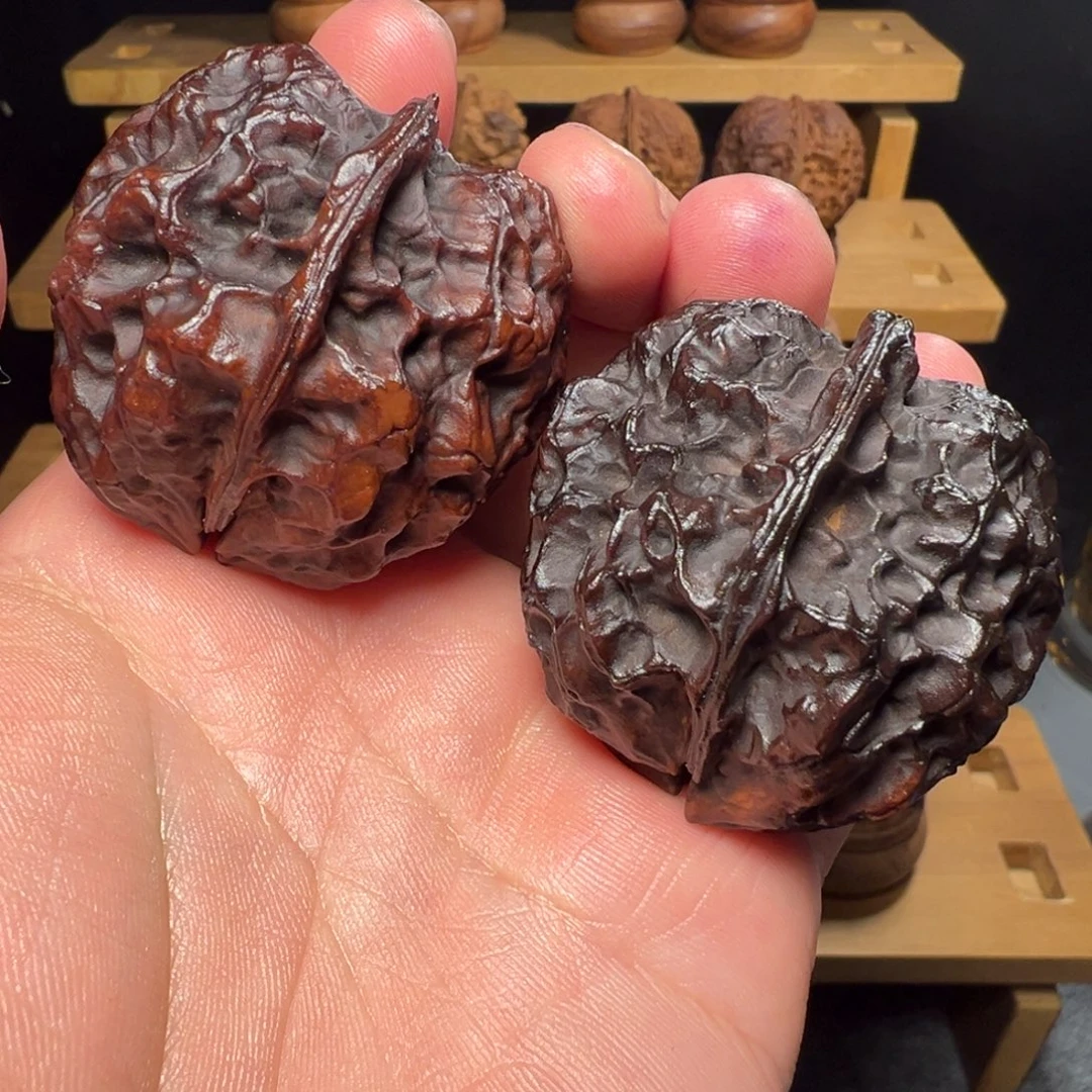 吊坠文玩核桃七彩皇冠43mm