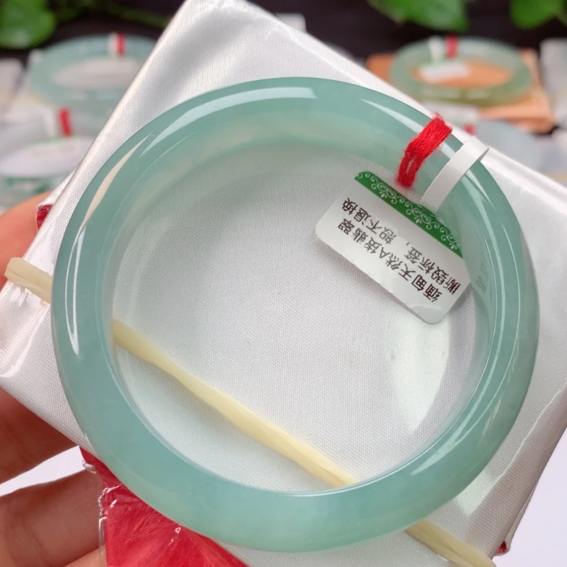 【闪购商品】翡翠手镯未镶嵌天然翡翠手镯