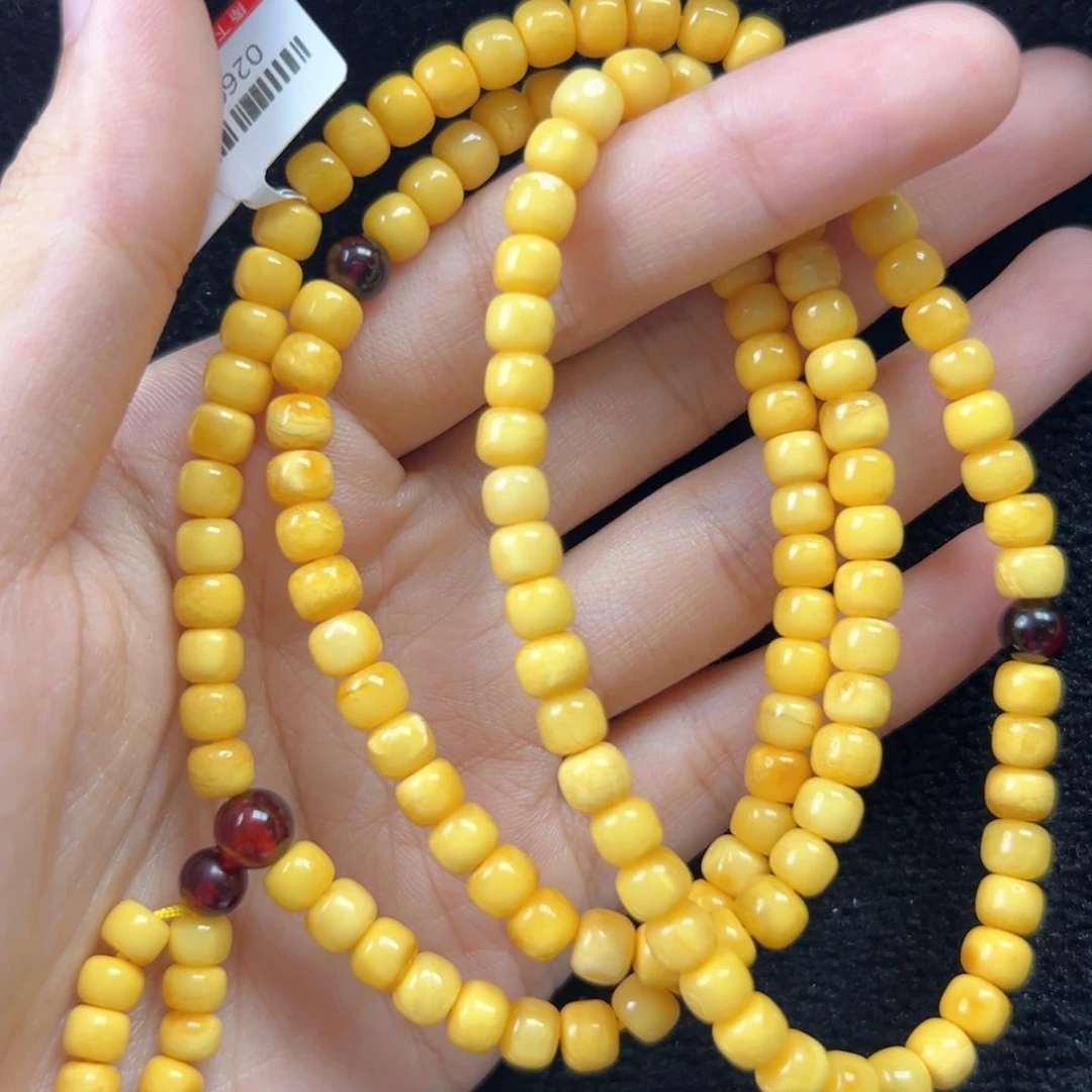 未镶嵌琥珀珠宝奇石