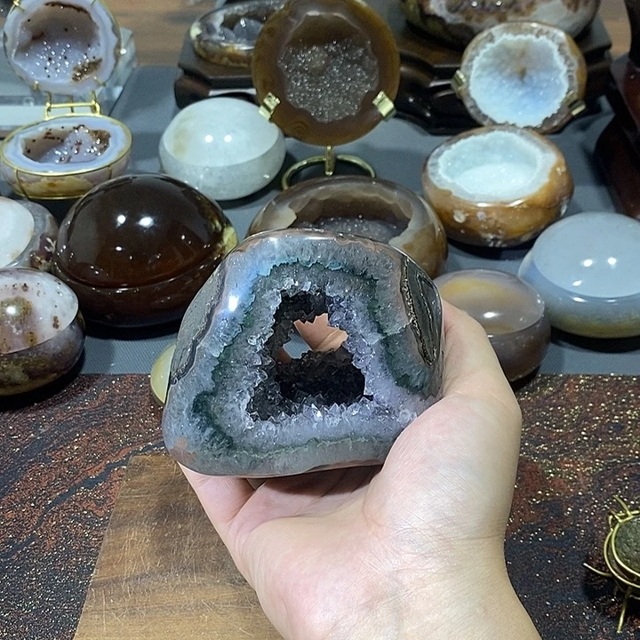 摆件未镶嵌水晶路路通