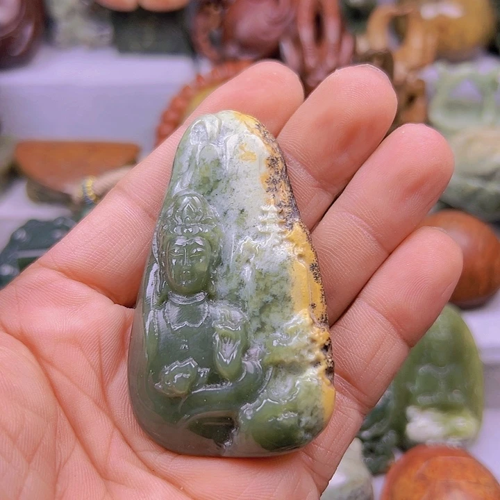和田玉（糖玉）未镶嵌吊坠(不含链)一**恒