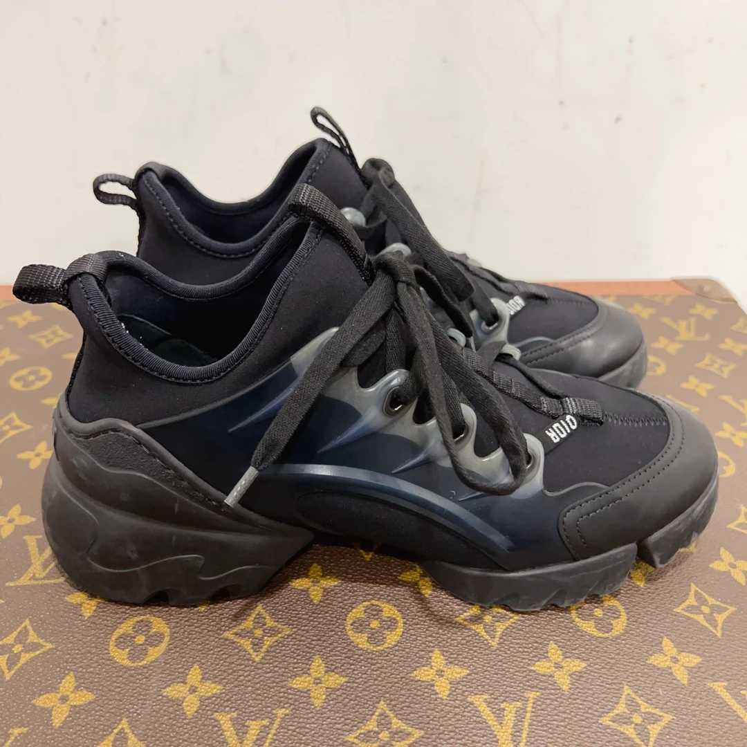 99新 DIOR/迪奥 安洁利严选老爹鞋 尺码35.5成色看直播 GSS24276