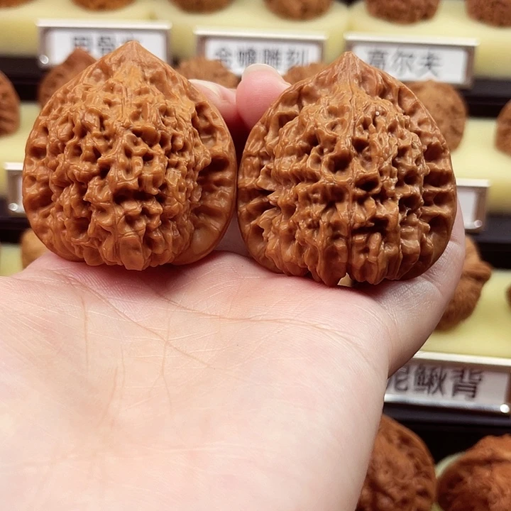 文玩核桃吊坠官帽43全品5183