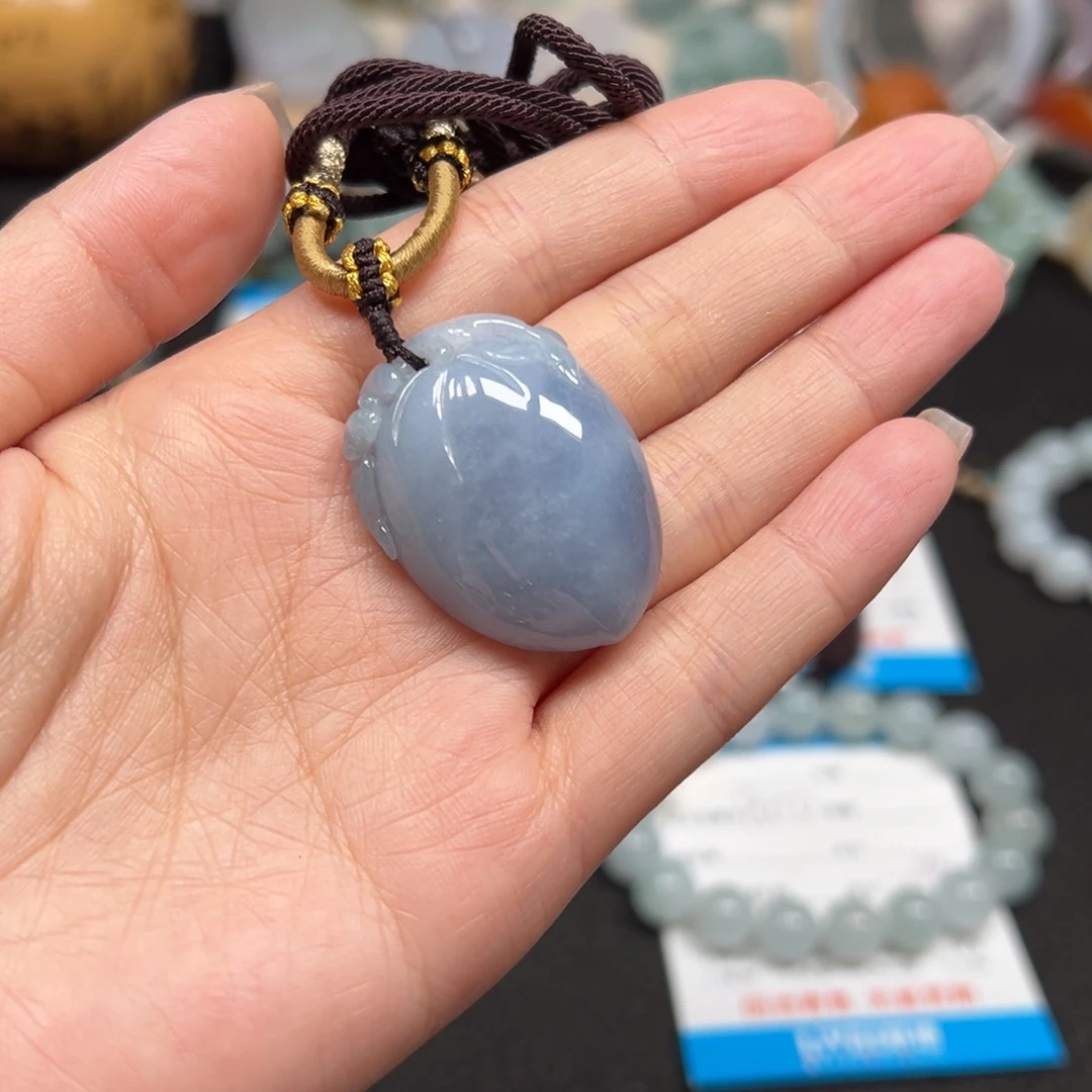 翡翠未镶嵌颈饰天然A货缅甸翡翠