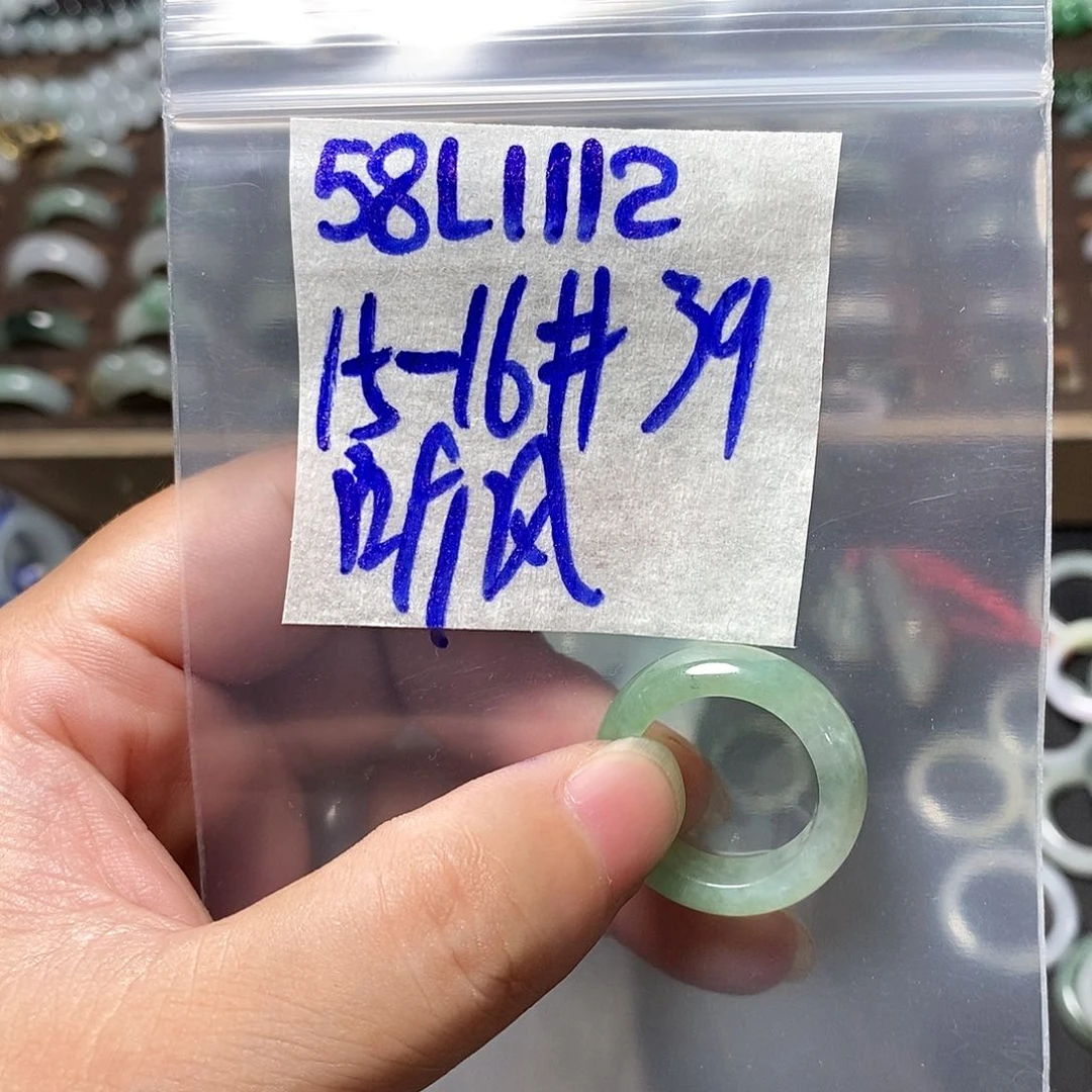 未镶嵌定制翡翠听***雪