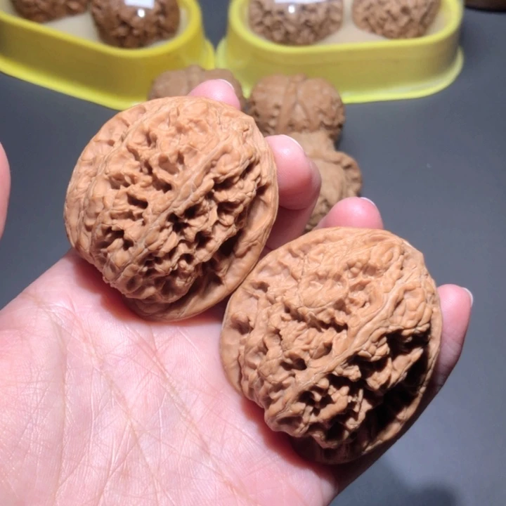 文玩核桃把件邻**孩44将军