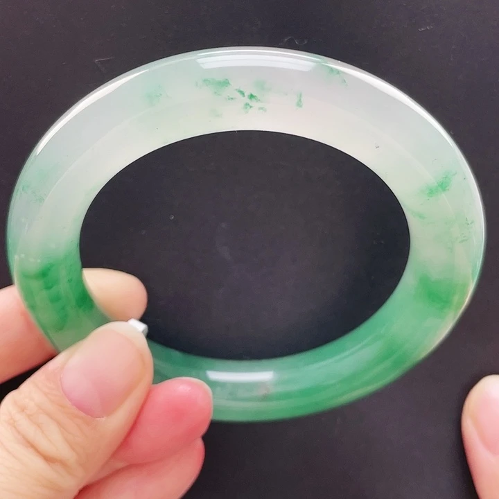 石英质玉未镶嵌手镯56 －57