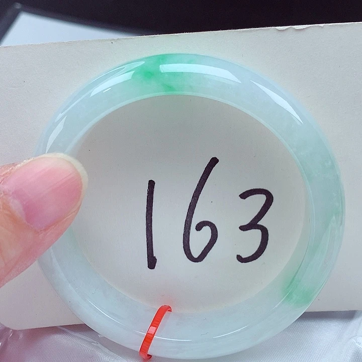 翡翠未镶嵌手镯翡翠