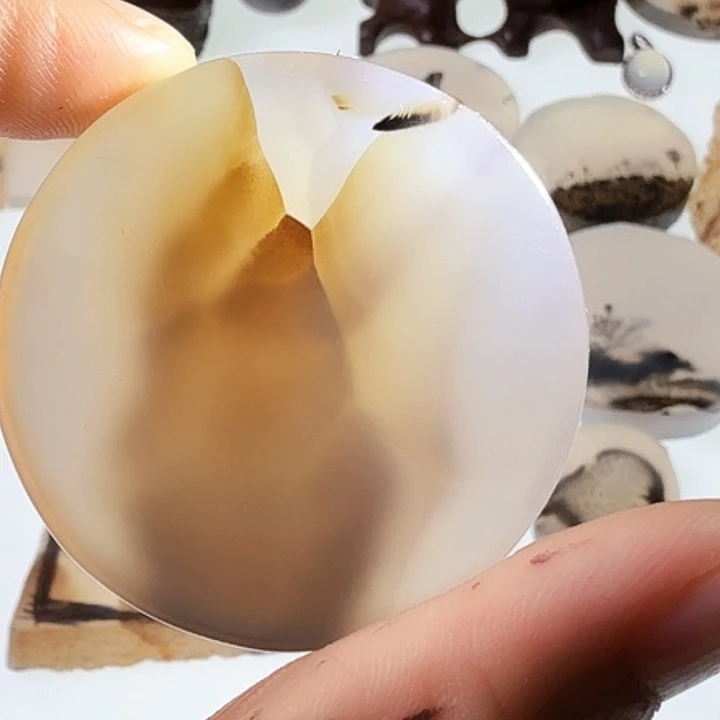 玛瑙/玉髓未镶嵌珠宝半成品