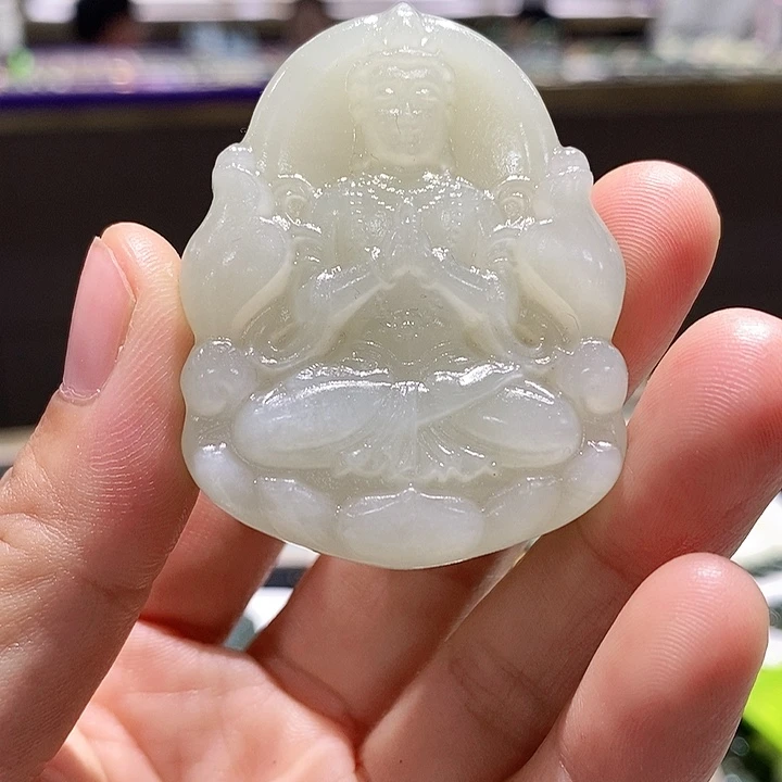 颈饰未镶嵌和田玉