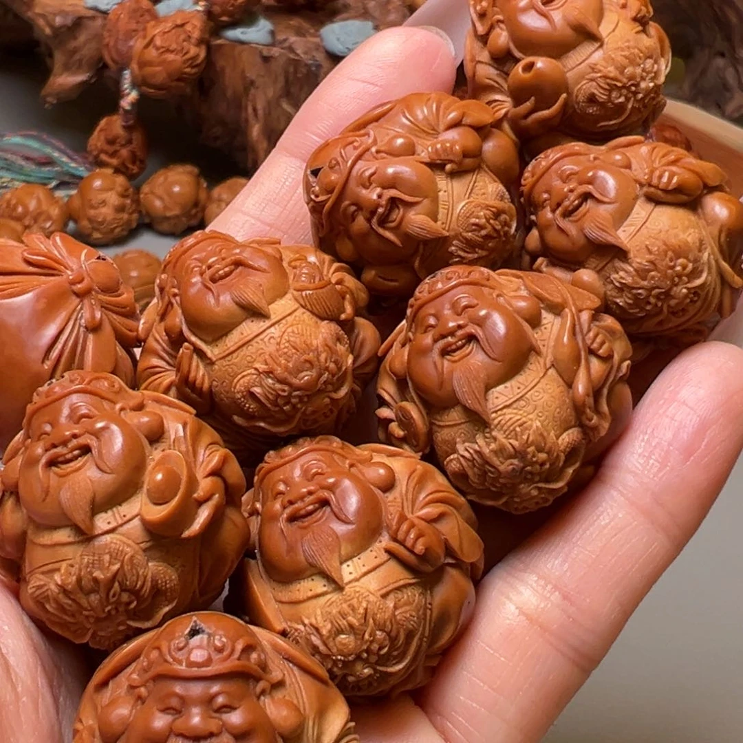 橄榄核手串龙袍财神