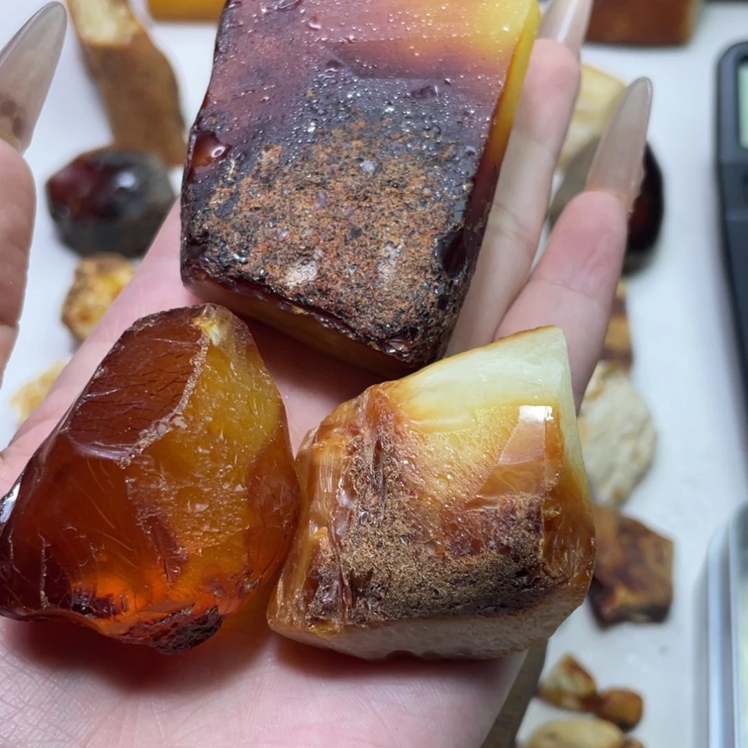 定制琥珀L*天然原矿