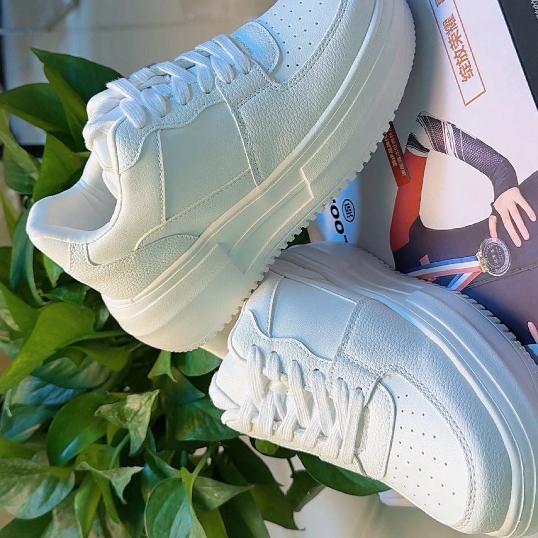 板鞋合成革厚底休闲板鞋学生潮流小白鞋韩版夏季