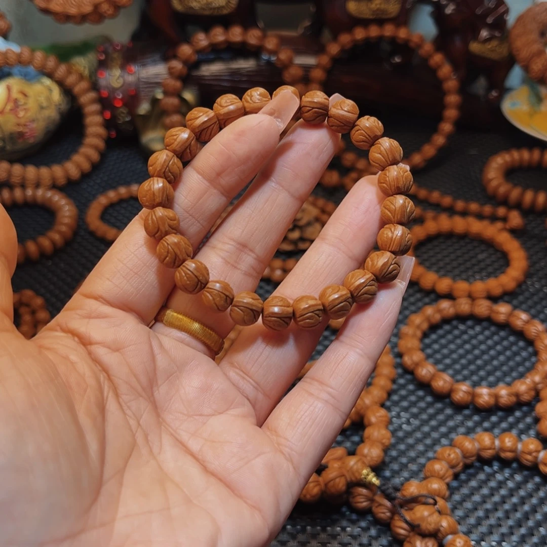 植***）桃核手串10顶级玉龙脊单圈