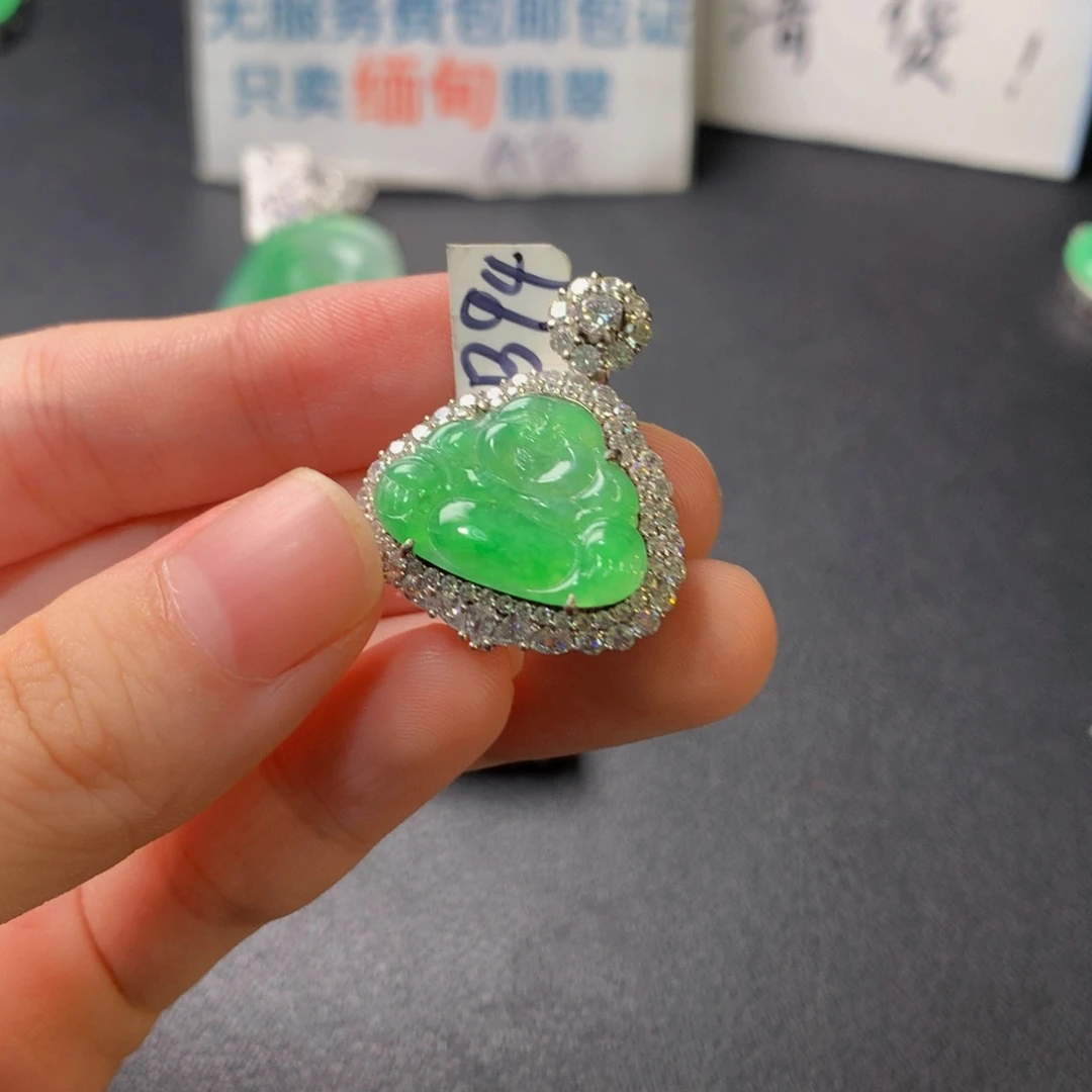 翡翠银S925镶嵌颈饰佛公