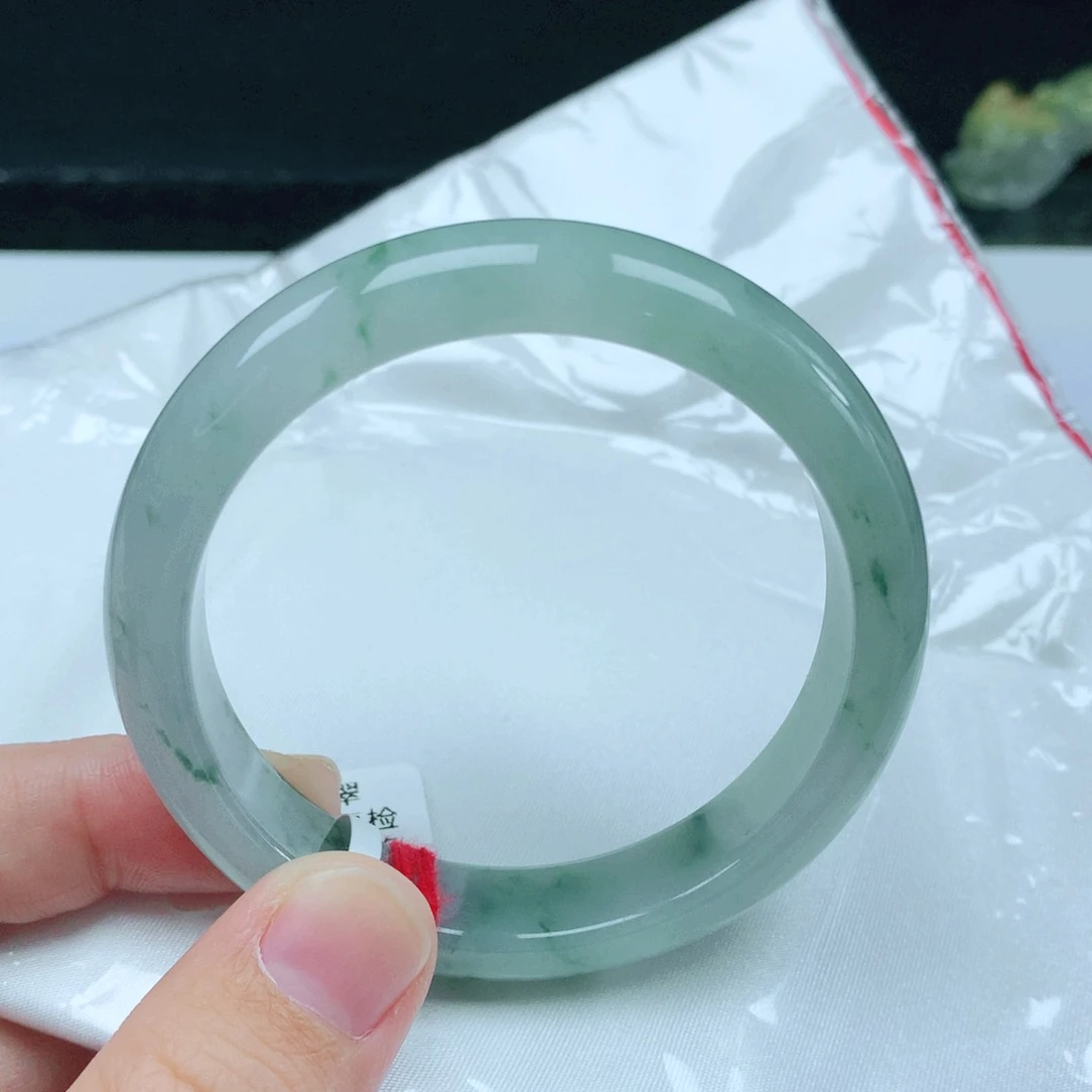 未镶嵌手镯翡翠53