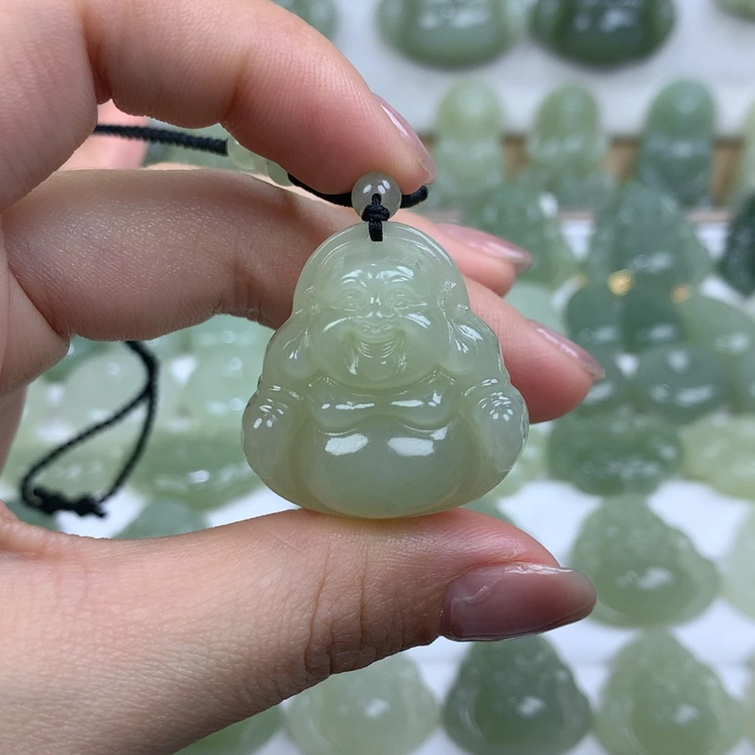 【闪购商品】颈饰未镶嵌和田玉