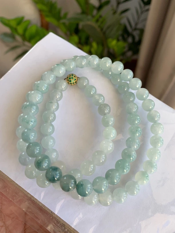 卡8.3精品冰胶飘蓝花珠链